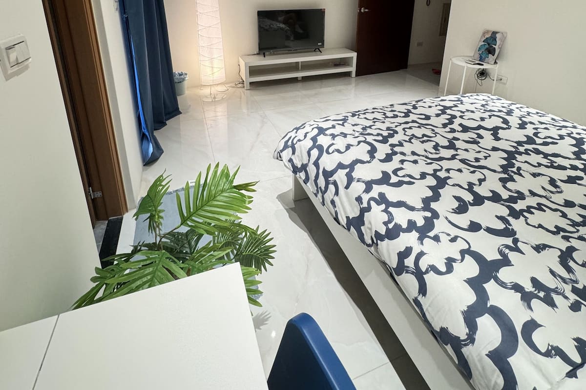 Habitación Elite doble | Decoración individual, escritorio, espacio para trabajar con un portátil