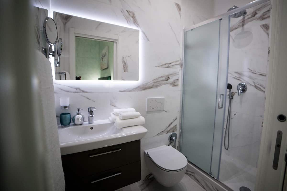 Quarto elite | 1 quarto, cofres nos quartos, Wi-Fi de cortesia, roupa de cama