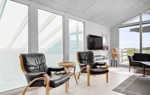 Nice home in Hvide Sande with sauna