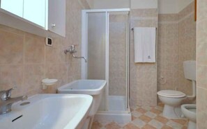 Een douche, een bidet