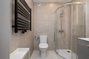 Regadera y secadora de cabello 