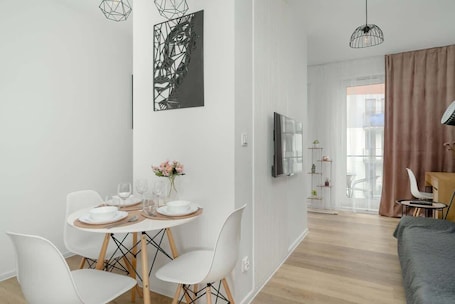 Interior. Modern Studio | Parking, Balcony, close to Galeria Posnania