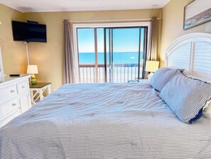 3 室のベッドルーム、アイロン / アイロン台、インターネット、ベッドシーツ