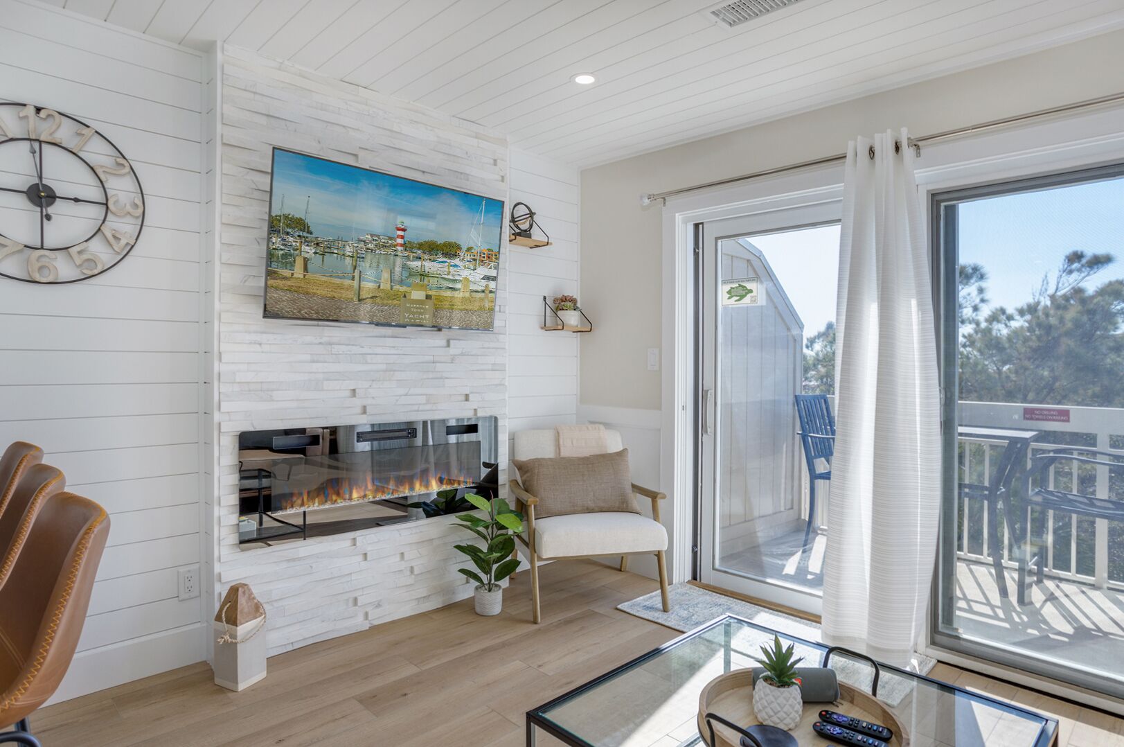 TV connectée, cheminée