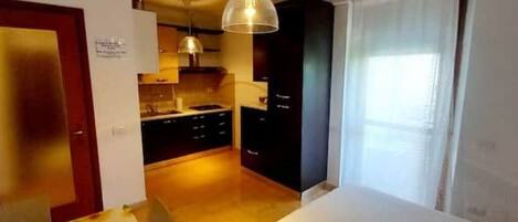 2 Schlafzimmer, Zimmersafe, kostenloses WLAN, Bettwäsche