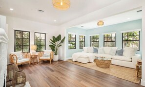 Uklassifisert bilde, 4 av 43, knapp