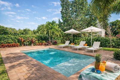 The Elysian I By Hotel Home Stays