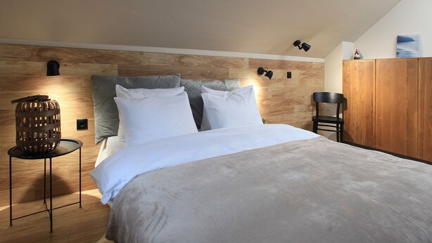 7 Schlafzimmer, Bügeleisen/Bügelbrett, WLAN, Bettwäsche