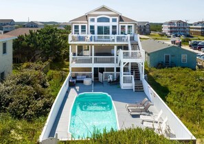 Exterior - Nags Head Oceanfront, Private Beach Access & Pool (Nags Head)