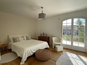 4 bedrooms, iron/ironing board, WiFi, bed sheets - Villa L'escale (Sigean)