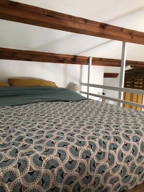 Bed sheets - Joli Studio Avec Mezzanine (Sainte-Croix-du-Verdon)