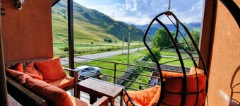 Allegria House Kazbegi❤️ 
3 Bedroom Villa❤️ 
Marvelous views!❤️