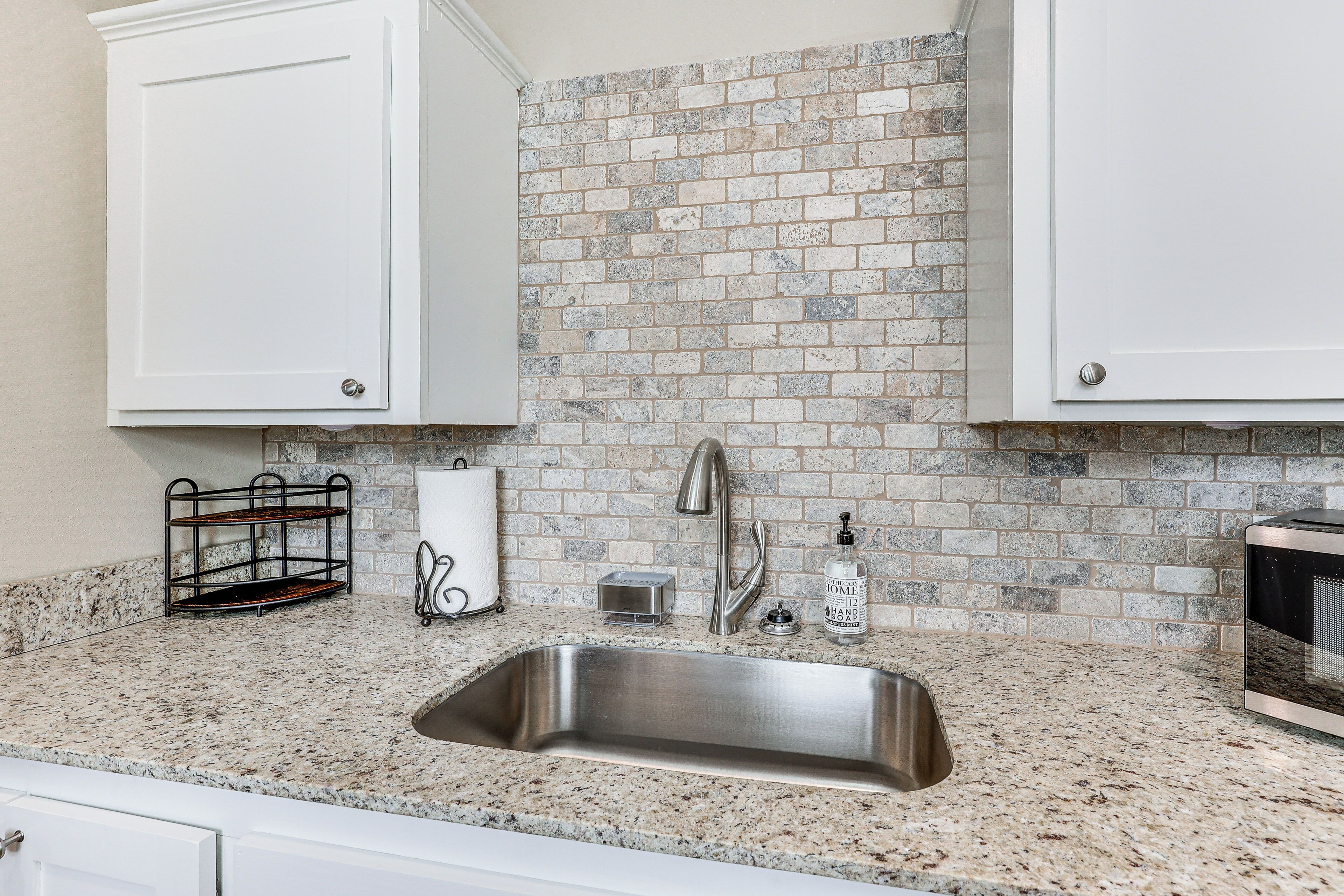 Apartment (0 Bedroom) | Interior