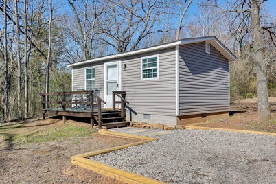 New Blaine Studio - Walk to Lake Dardanelle!