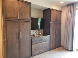 Interior - GRAND COLORADO PEAK 8 - SLOPESIDE VIEWS - COLORADO ROOM (Breckenridge)