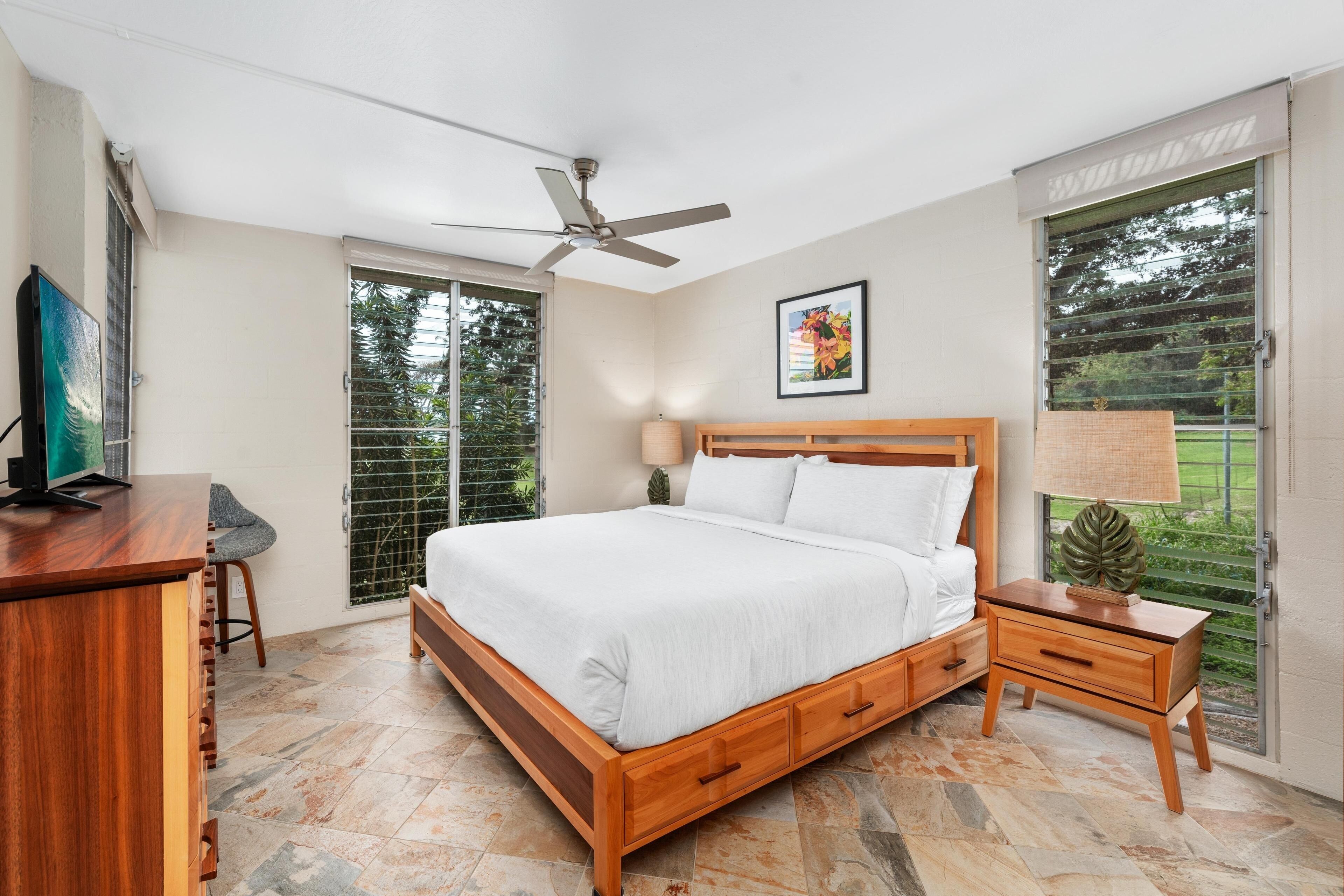 Condo, 2 Bedrooms