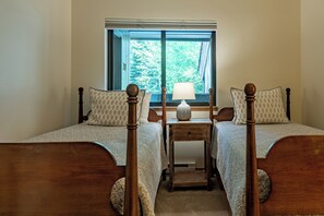 2 habitaciones, wifi gratis y ropa de cama
