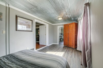 Expansive Wheatley Home ~ 65 Mi to Memphis!