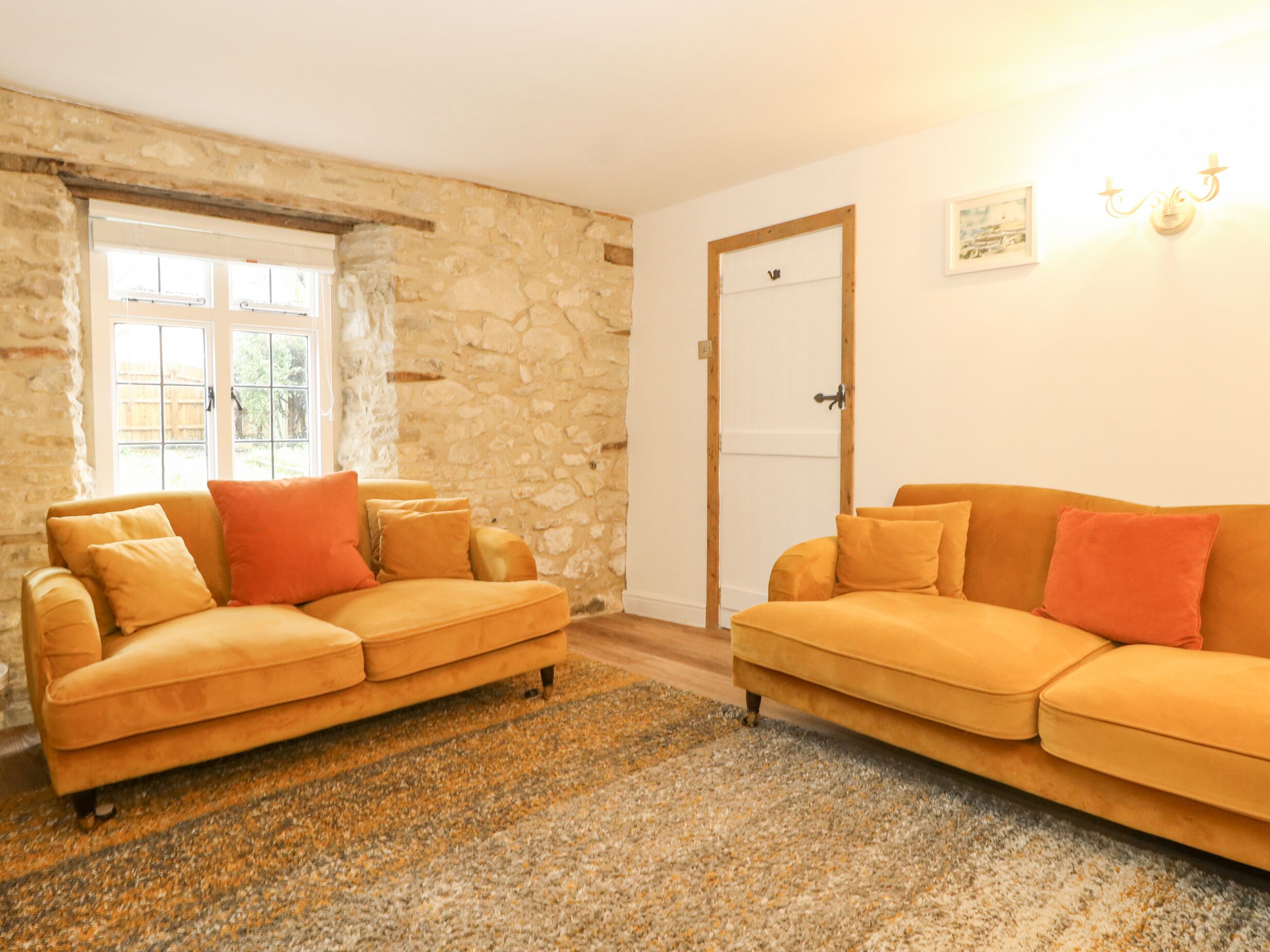 Norden Cottage, Pet Friendly, Character Holiday Cottage In Osmington - Weymouth