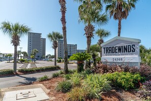 Property grounds - Tradewinds 908 | Heated Swim-Through Pool | Gulf Views | Orange Beach (Orange Beach)