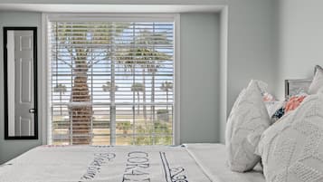 2 sovrum, skrivbord, gratis wi-fi och sÀngklÀder