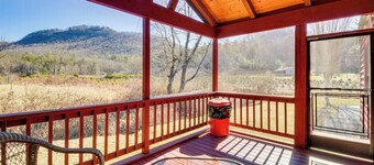 迪拉德舒適小屋，享山景及泳池使用權