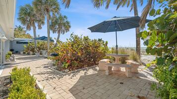 Studio | Terrace/patio