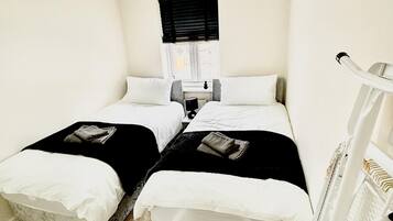 單棟房屋 | 3 間睡房、熨斗/熨衫板、免費 Wi-Fi、床單