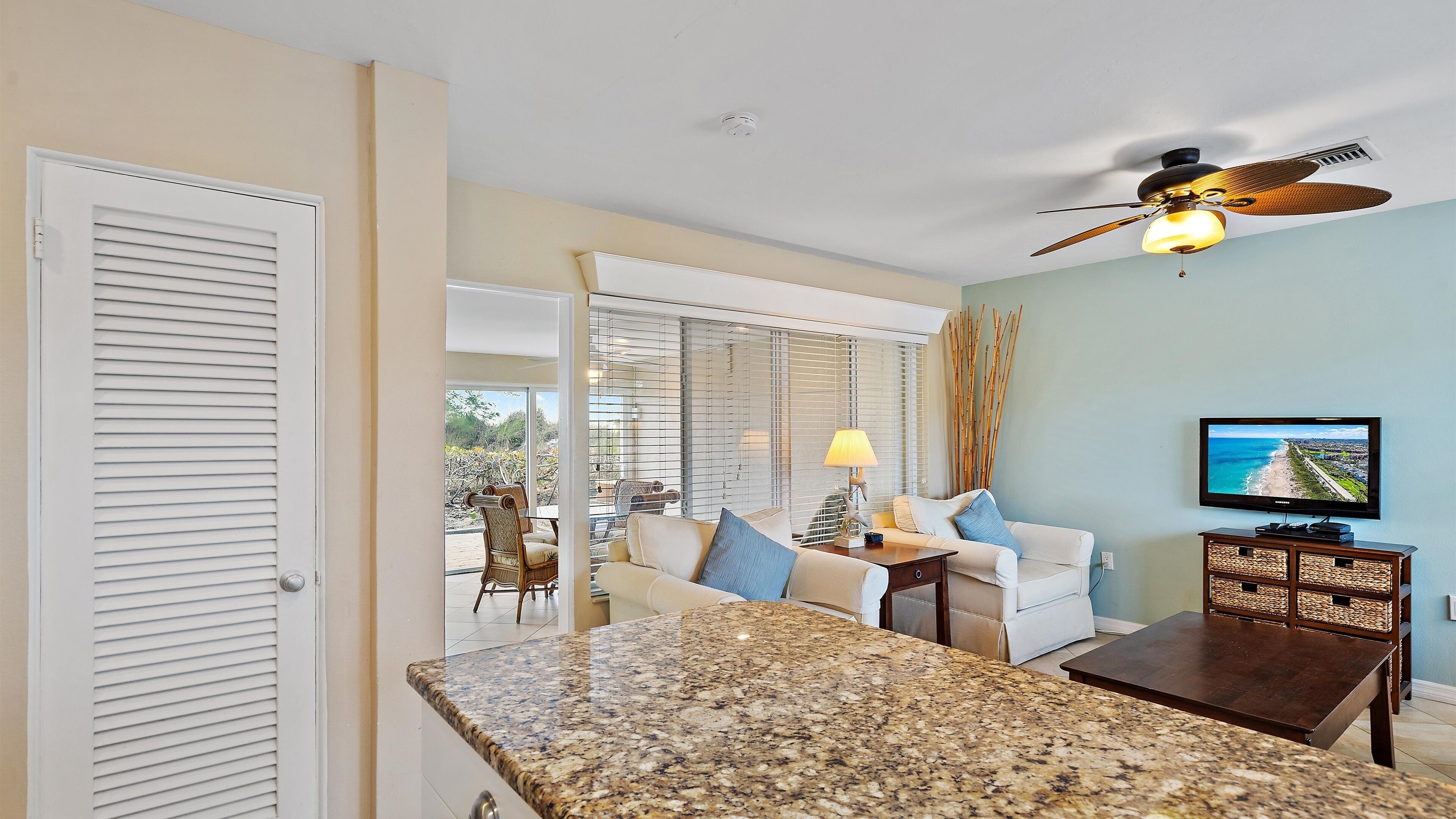 Condo, 1 Bedroom | Living area | Smart TV