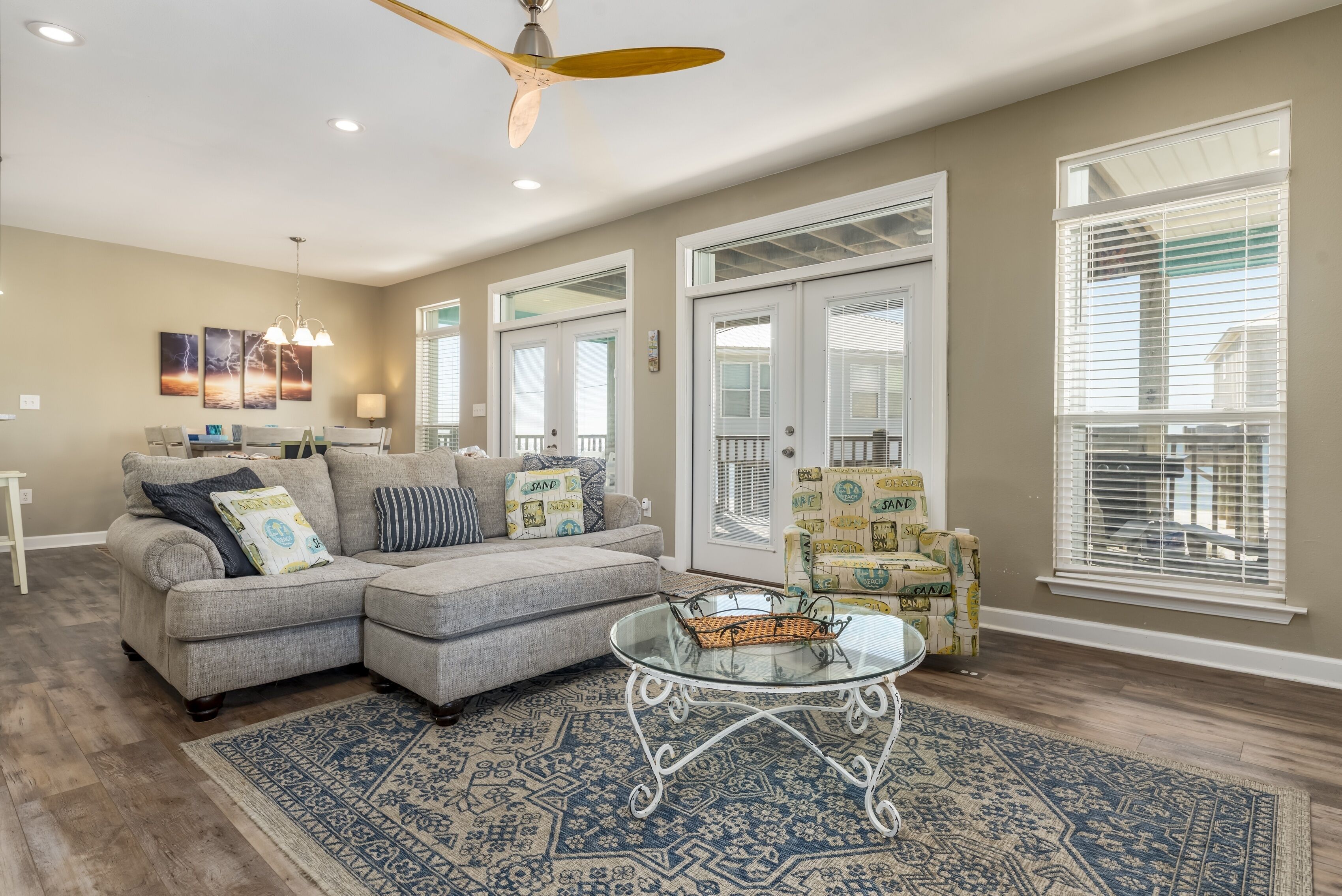 House, 3 Bedrooms | Living area