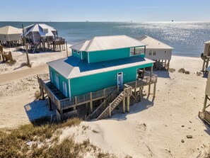 Exterior - Lazy Daze Beach House - 105 Strand Ct 3 Bedroom Home by RedAwning (Dauphin Island)