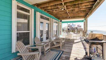 House, 3 Bedrooms | Property grounds