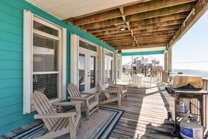 House, 3 Bedrooms | Property grounds - Lazy Daze Beach House - 105 Strand Ct 3 Bedroom Home by RedAwning (Dauphin Island)