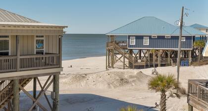 Lazy Daze Beach House - 105 Strand Ct 3 Bedroom Home by RedAwning