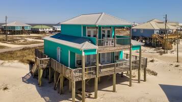 House, 3 Bedrooms | Exterior