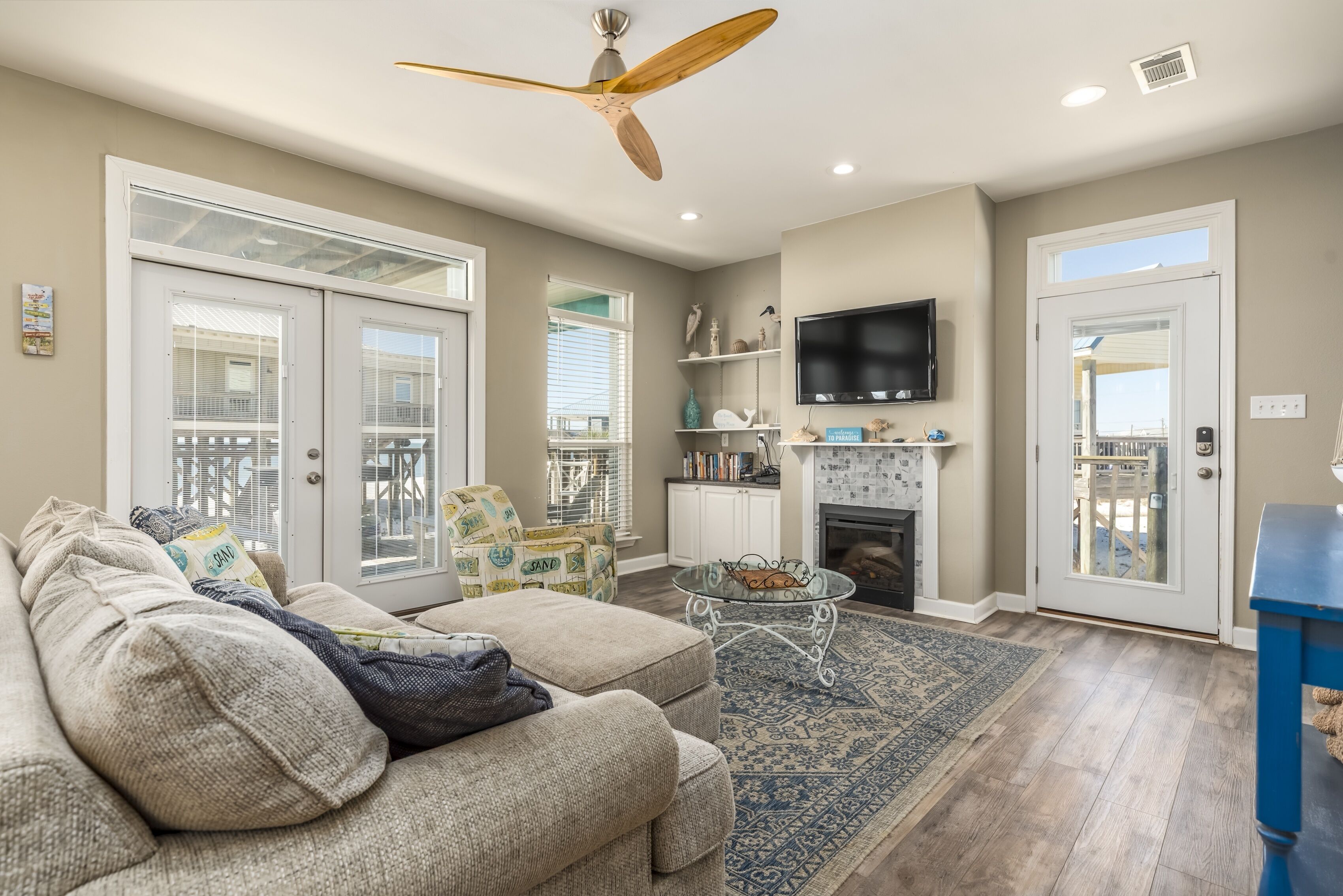 House, 3 Bedrooms | Living area