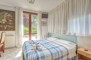 1 bedroom, desk, WiFi, bed sheets - Le Sante - B&B San Rocco (Capo di Ponte)