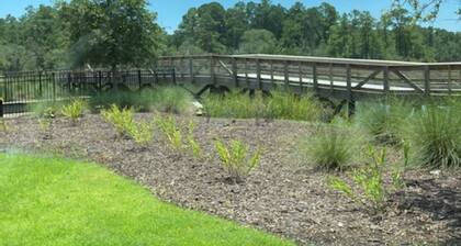 Memories on Main -Located halfway between Ocean Isle Beach and Holden Beach