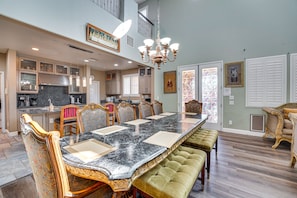 Dining - North Las Vegas Home w/ Pool ~ 9 Mi to the Strip! (North Las Vegas)
