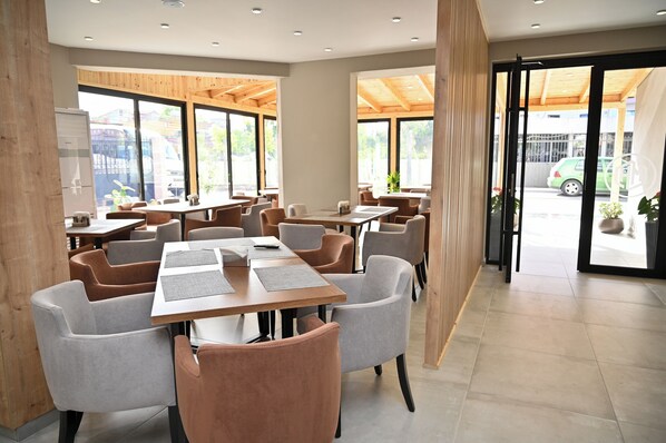 Interior detail - MondurO Hotel (Durrës)