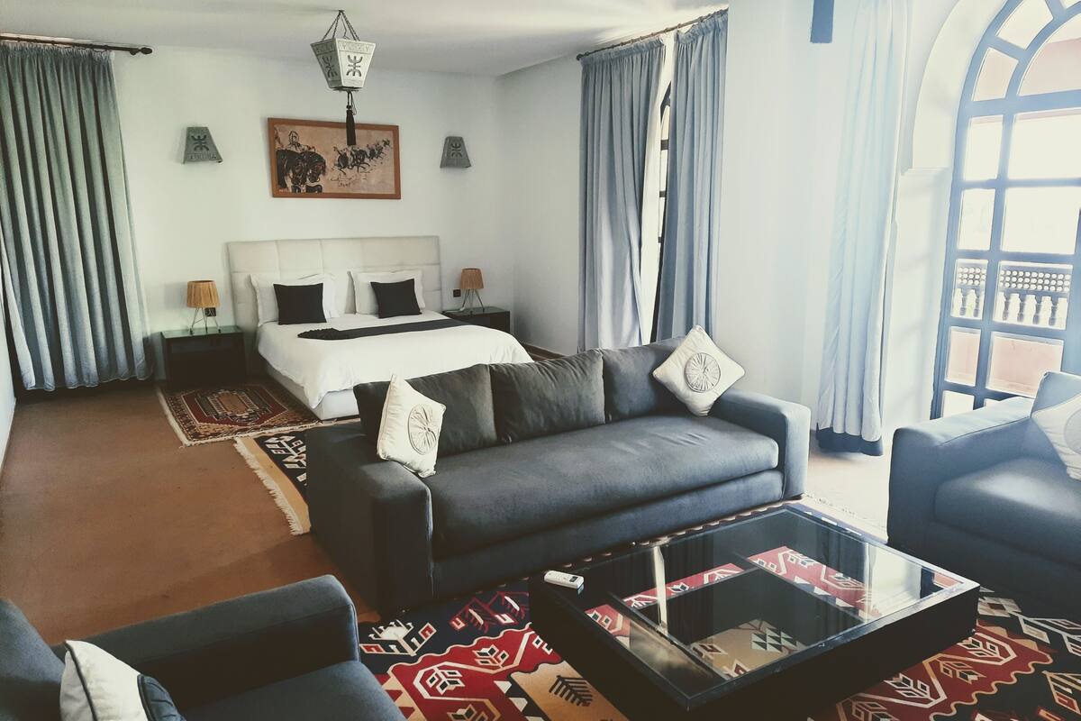 Grand-Villa | Badezimmer