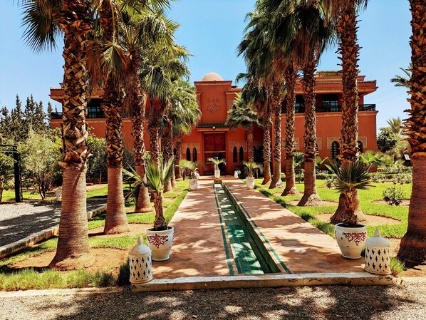 Fachada del alojamiento