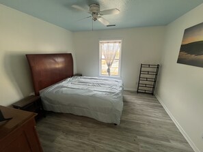 1 bedroom, desk, free WiFi