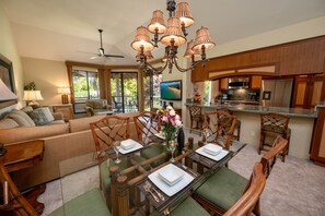 Smart TV - Outstanding Wailea 3 bed/2 ba Grand Champion #94 - big lanai and ocean views (Wailea)
