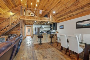 تناول الطعام