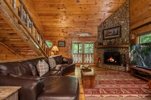 Smart TV, fireplace, video games - A Creek Runs Thru It - Cherry Log (Cherry Log)