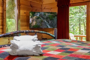2 chambres, fer et planche à repasser, Wi-Fi, literie fournie