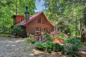 Exterior - Reel Medicine- Cherry Log GA (Cherry Log)