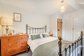 4 chambres, Wi-Fi gratuit, draps fournis