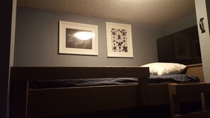 2 Schlafzimmer, Bügeleisen/Bügelbrett, Internetzugang, Bettwäsche